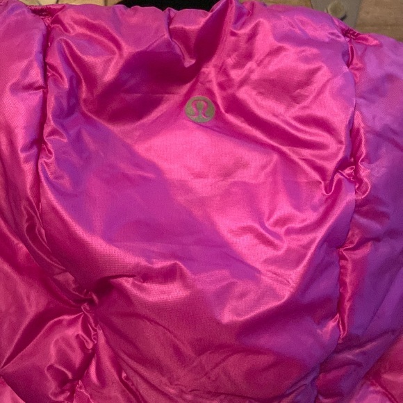 Lululemon🍋Down For A Run Jacket - Picture 5 of 6